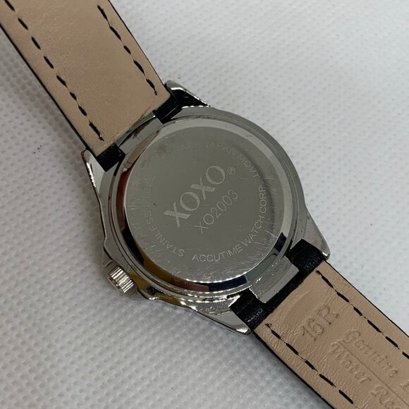 Xoxo women watch 32mm round case silver tone mop dial quartz up to 6.5” running - Picture 6 of 8